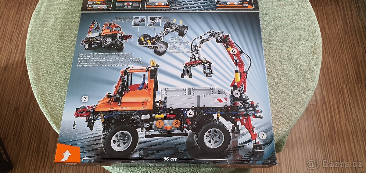 LEGO® Technic 8110 Mercedes-Benz Unimog U 400 - 3