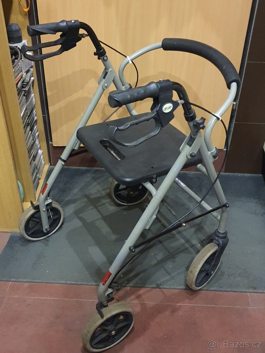 ODLEHČENÉ PROFI ALU chodítko ZÁDOVÁ opěra - 3