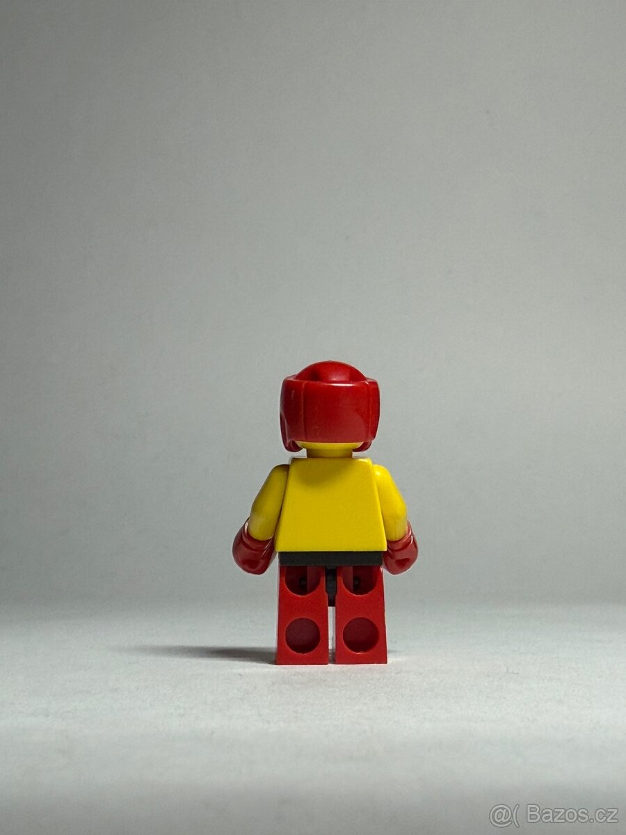 LEGO Minifigurka Boxer - 3