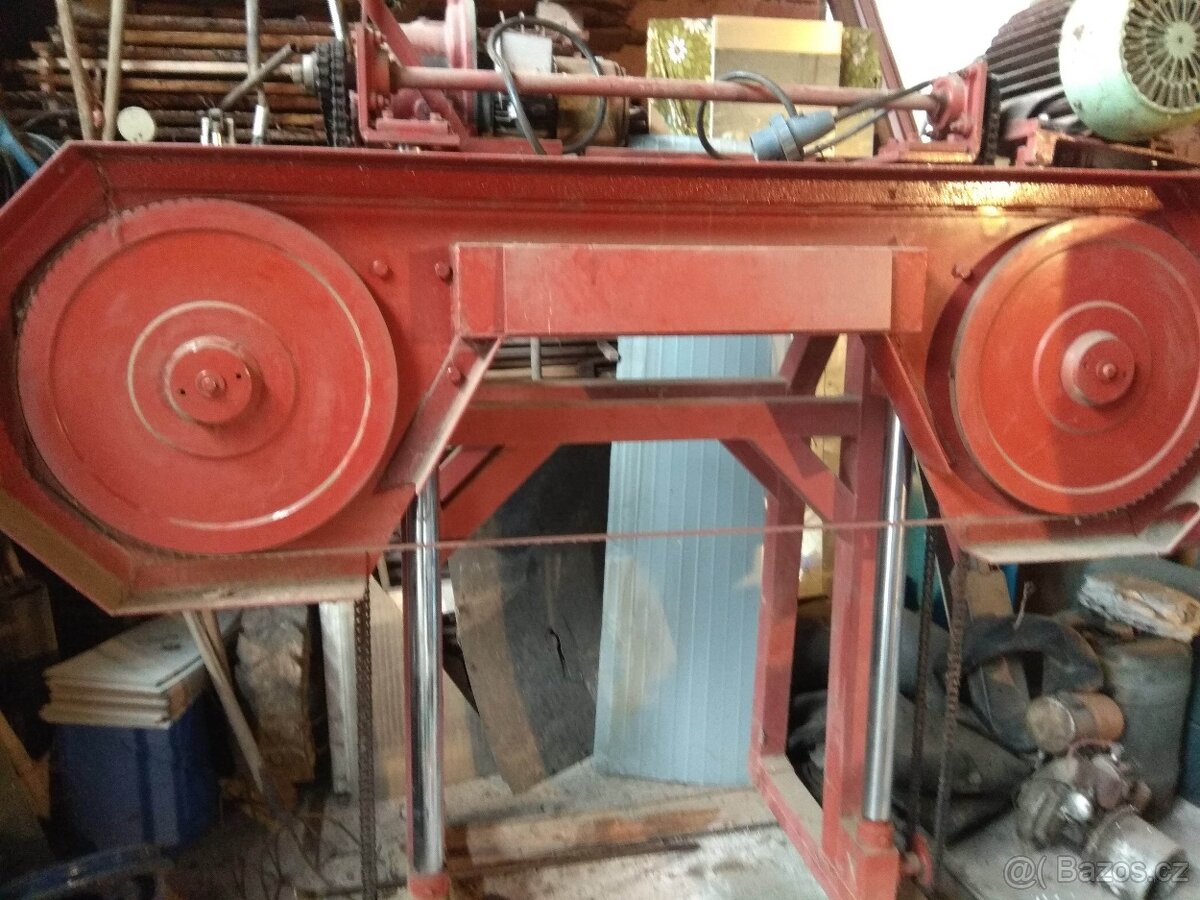 Kmenová pásová pila - 3