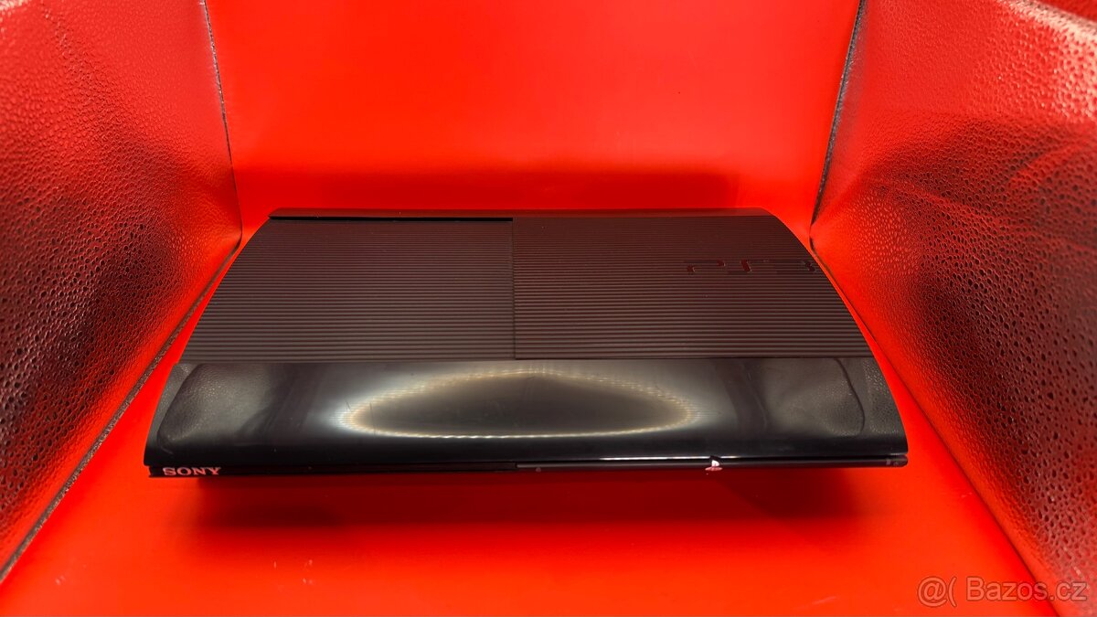 PlayStation 3 Superslim + příslušenství - 3