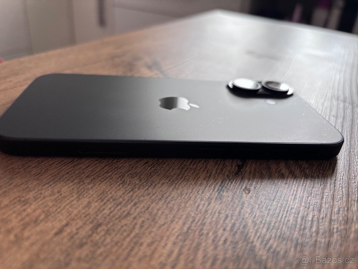 IPhone 16 - 3