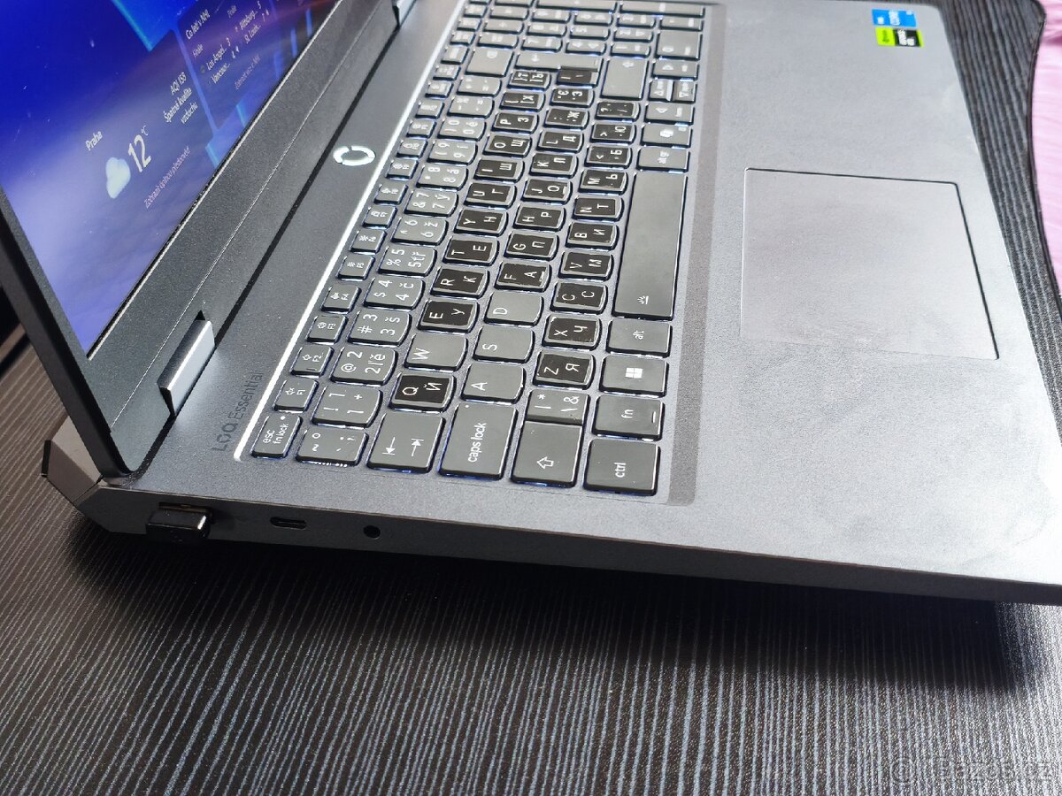 Lenovo LOQ Essential 15IRX11 - 3