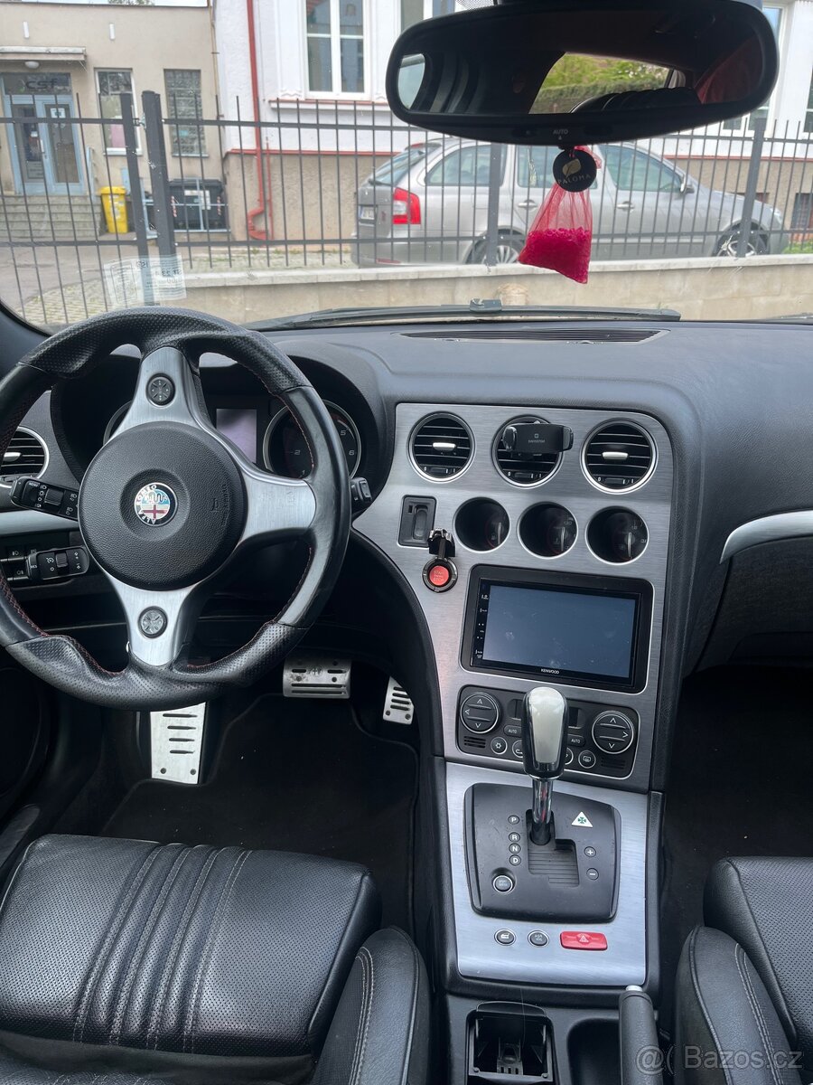 Alfa Romeo 159 ti - 3