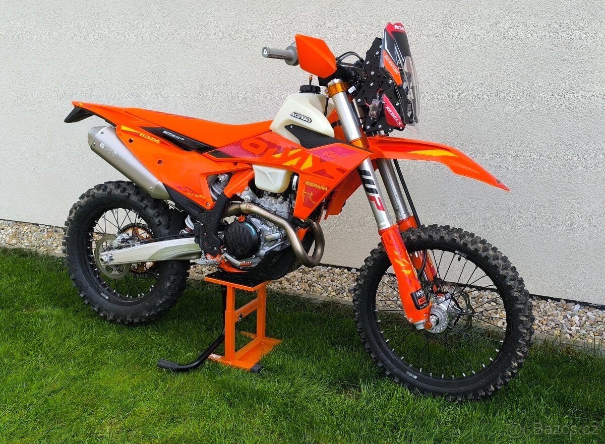 KTM EXC 500 SIX DAYS, 2025, nová CZ,najeto 500 km,14 mth