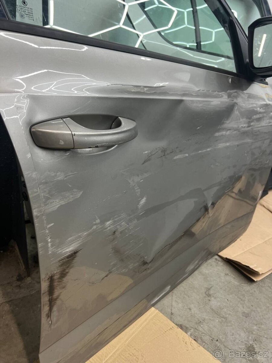 Zadní prave dveře Škoda octavia 3 Facelift 2018 bouráne - 3