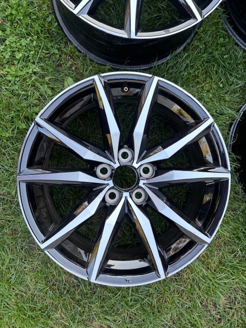 TOYOTA COROLA 18 - 3