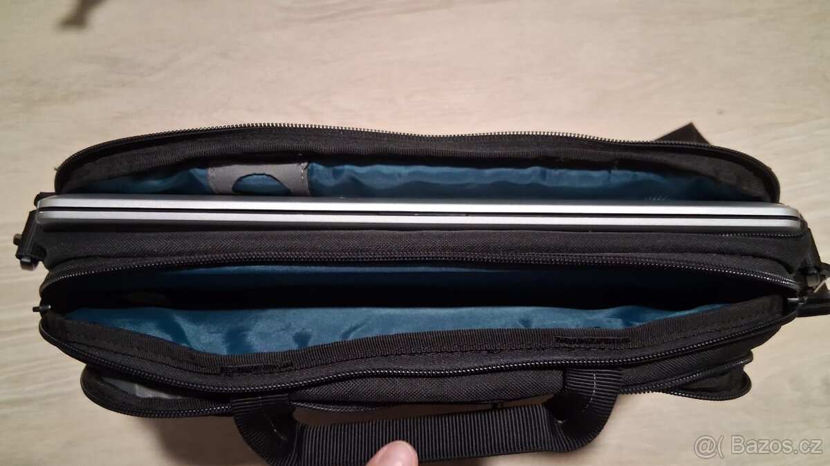 Brašna pro notebook Case Logic 14'-15' - 3