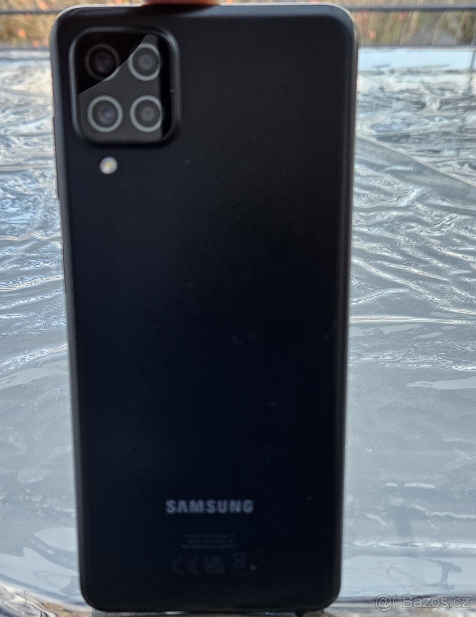 Mobilní telefon Samsung Galaxy A12 / 64GB / 4GB RAM - 3