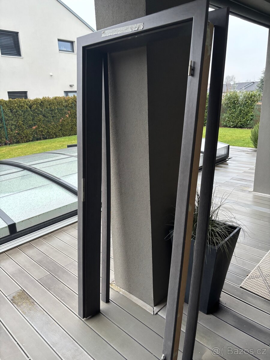 Dveře - 3