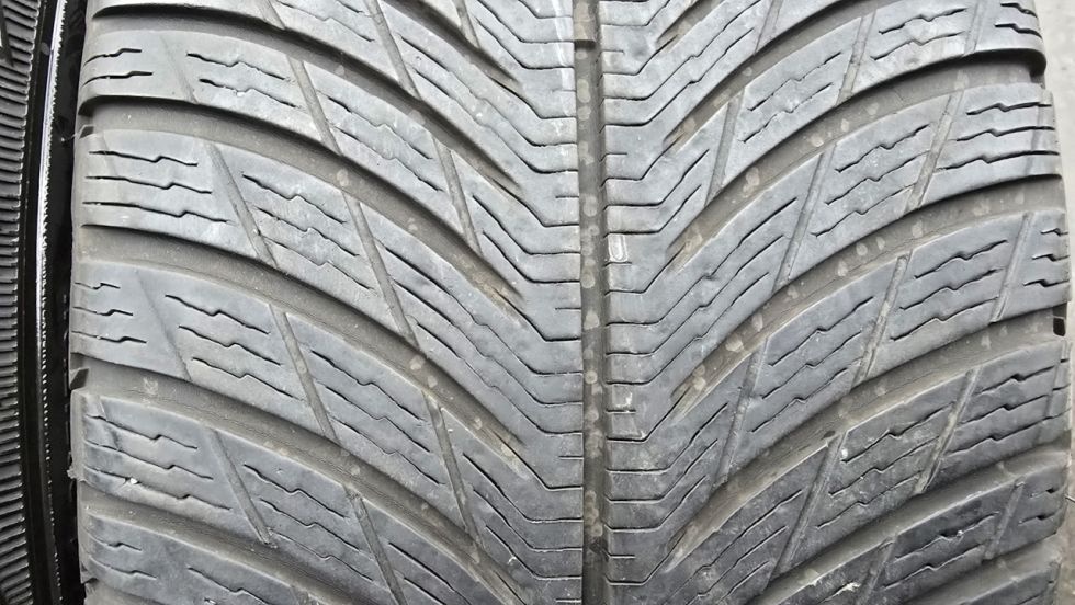 Zimní pneu 225/45/18 Michelin - 3
