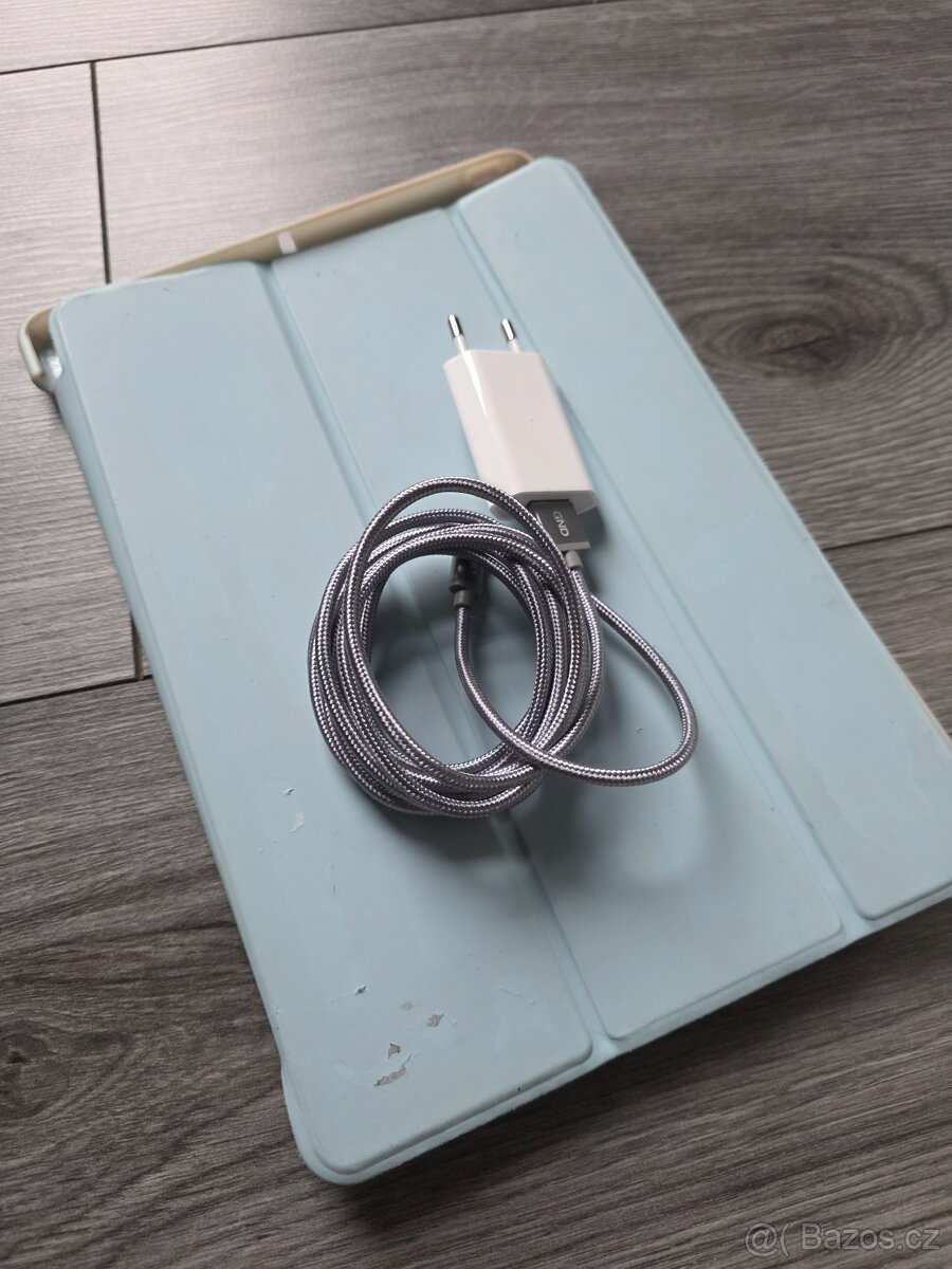 Apple iPad 9 generace - 3