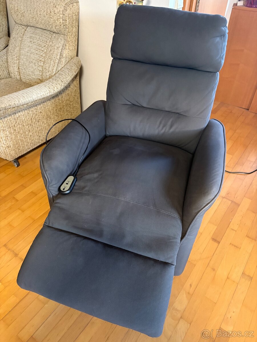 Elektrické polohovací křeslo - 3