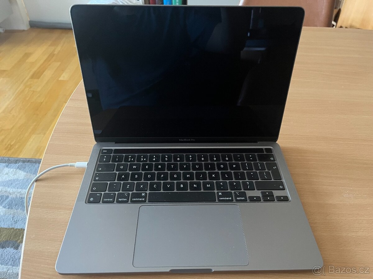 Macbook Pro, M1 + nabíječka - 3