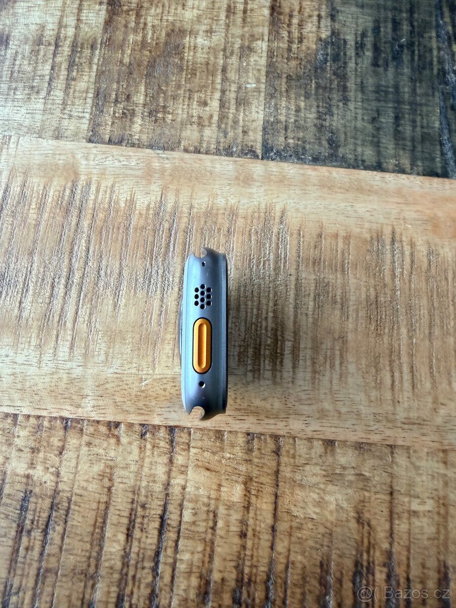 Apple Watch Ultra 49mm - 3