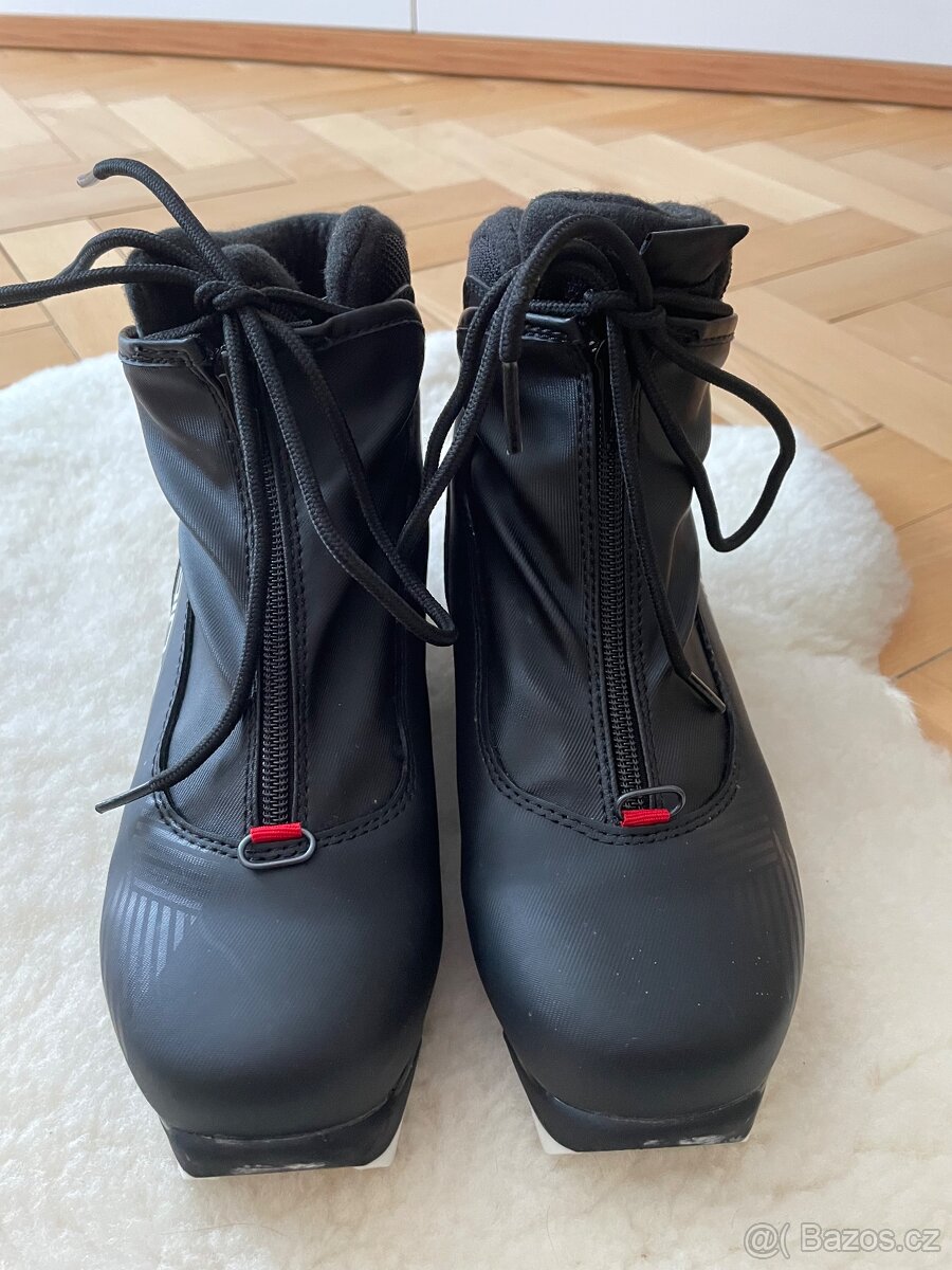 Boty na bezky velikost 36 - 3