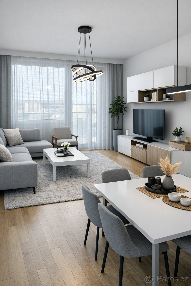 3+kk s balkónem, Sezimovo Ú., slunný - 3