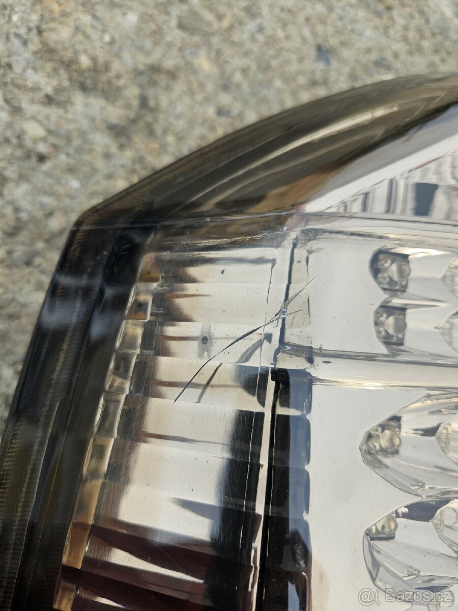 Opel Vectra C gts zadní světla. - 3