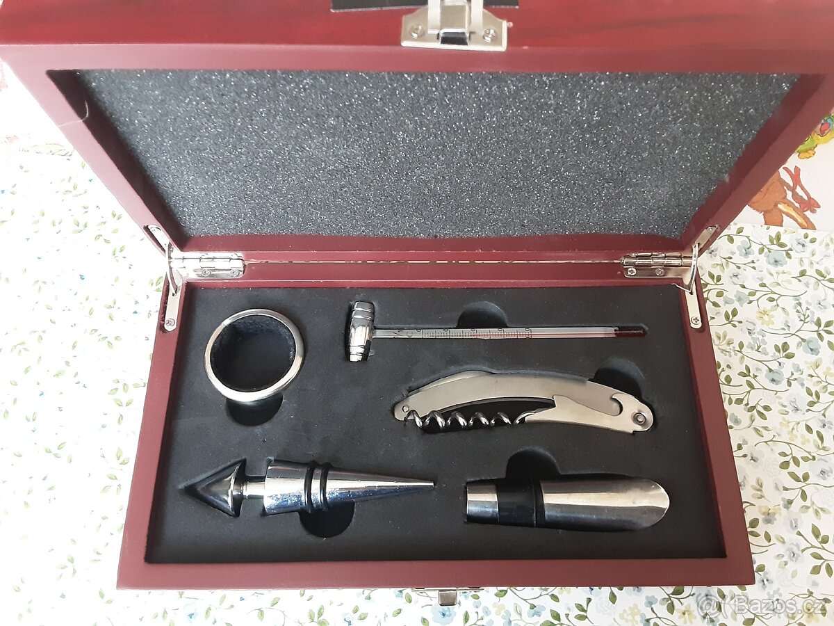 5 dílna kazeta na víno - 3