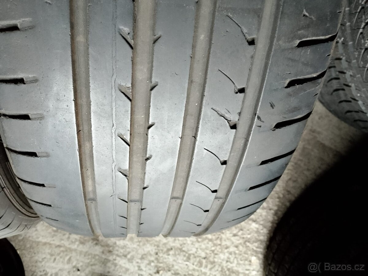 235/50/17 96w Goodyear - letní pneu 2ks - 3