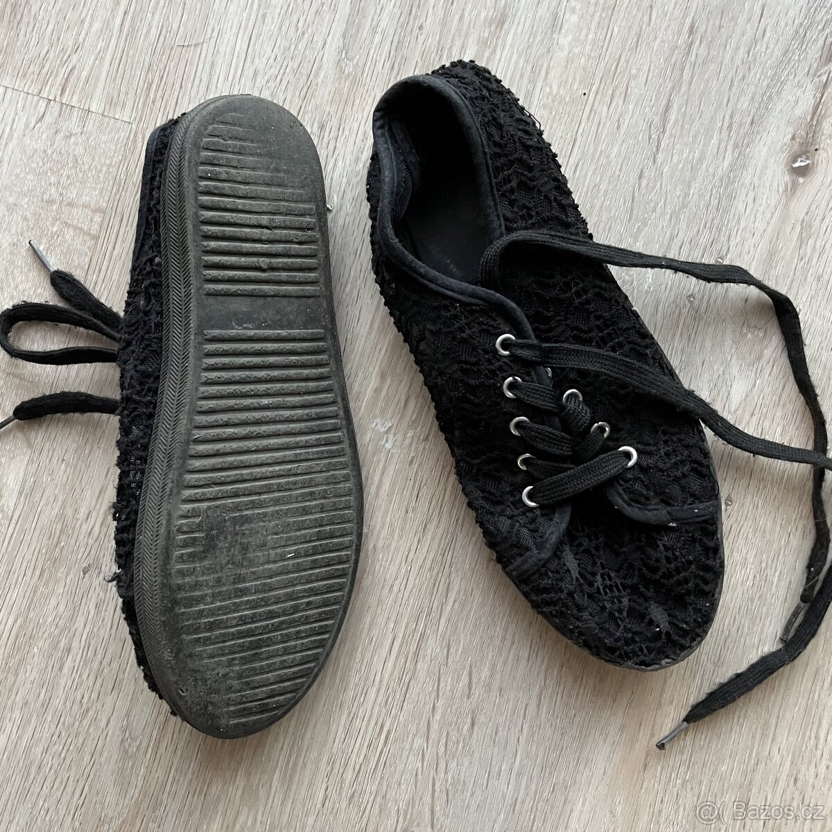 Dámské krajkované boty velikosti 36 - 3