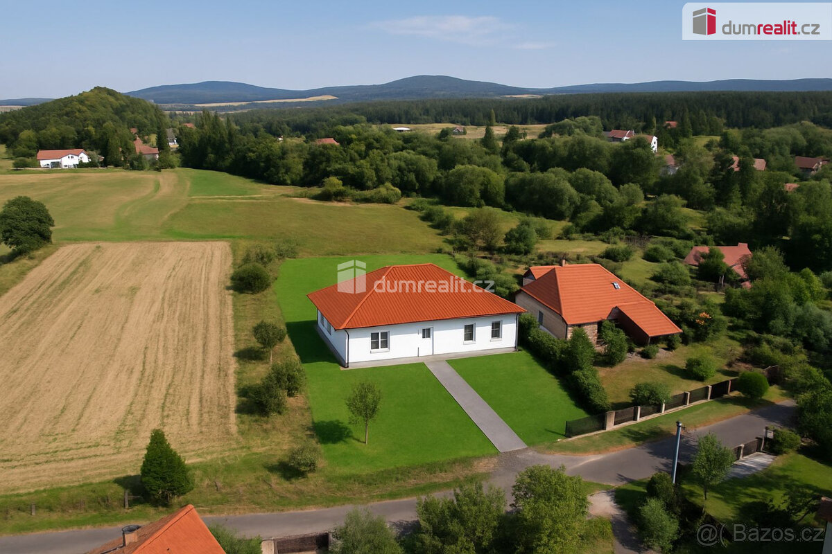 Prodej stavebního pozemku 1190 m2 v obci Běštín, okrese Bero - 3