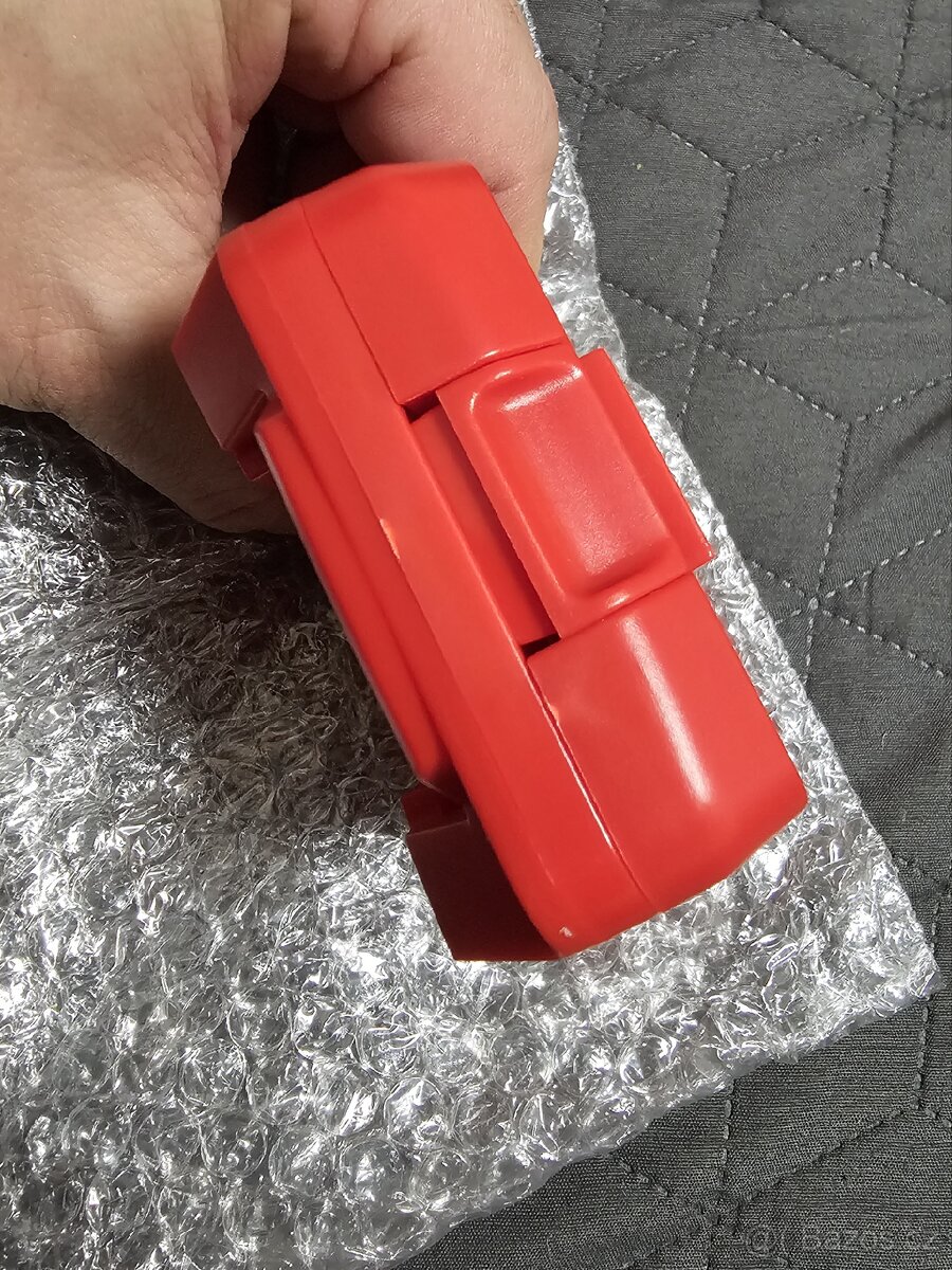 Adaptér z baterie Parkside pro nářadí Makita - 3