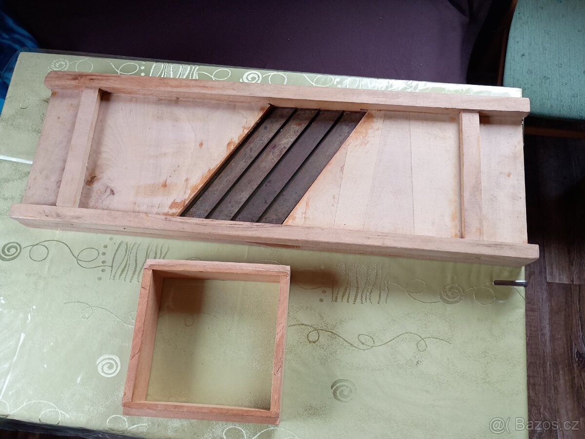 Kráječ a mandolína - 3