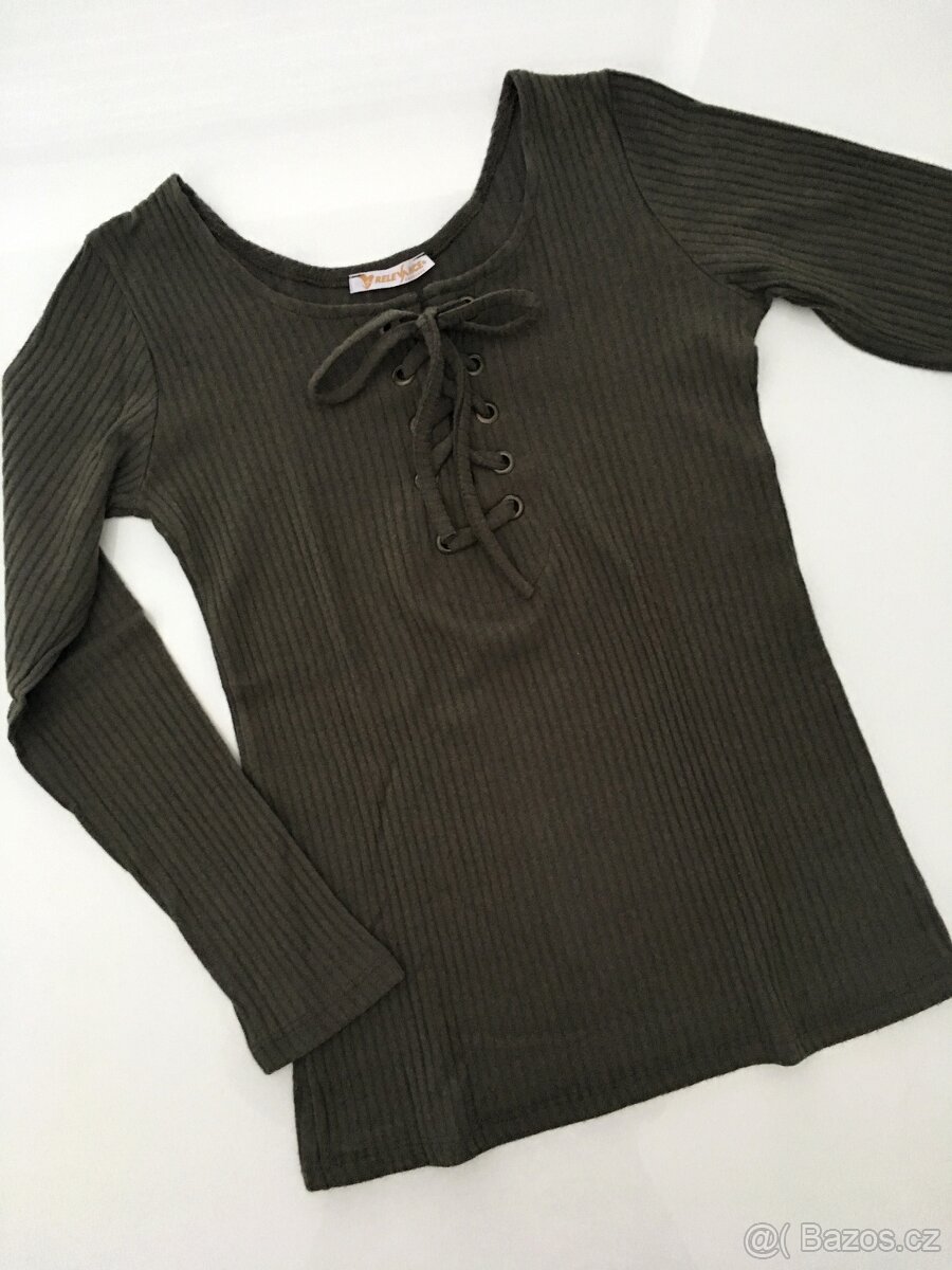 Tričko, vel. S - M - 3