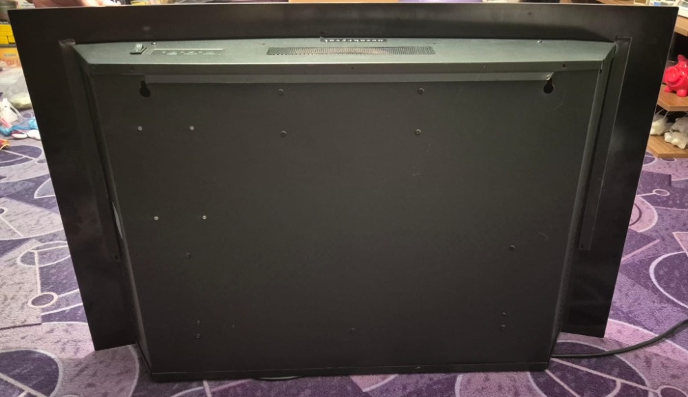 Elegantní nástěnný elektrický krb 2 kW - 3