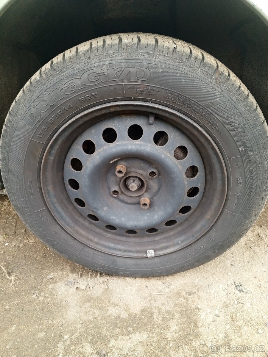 Letní pneu Goodyear 175/65/14 - 3