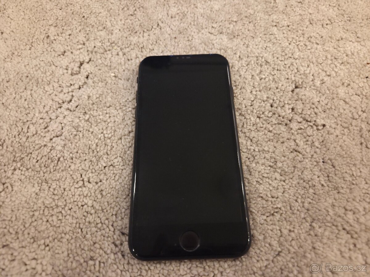 iPhone SE 2020, 64 GB, černý - perfektní stav - 3