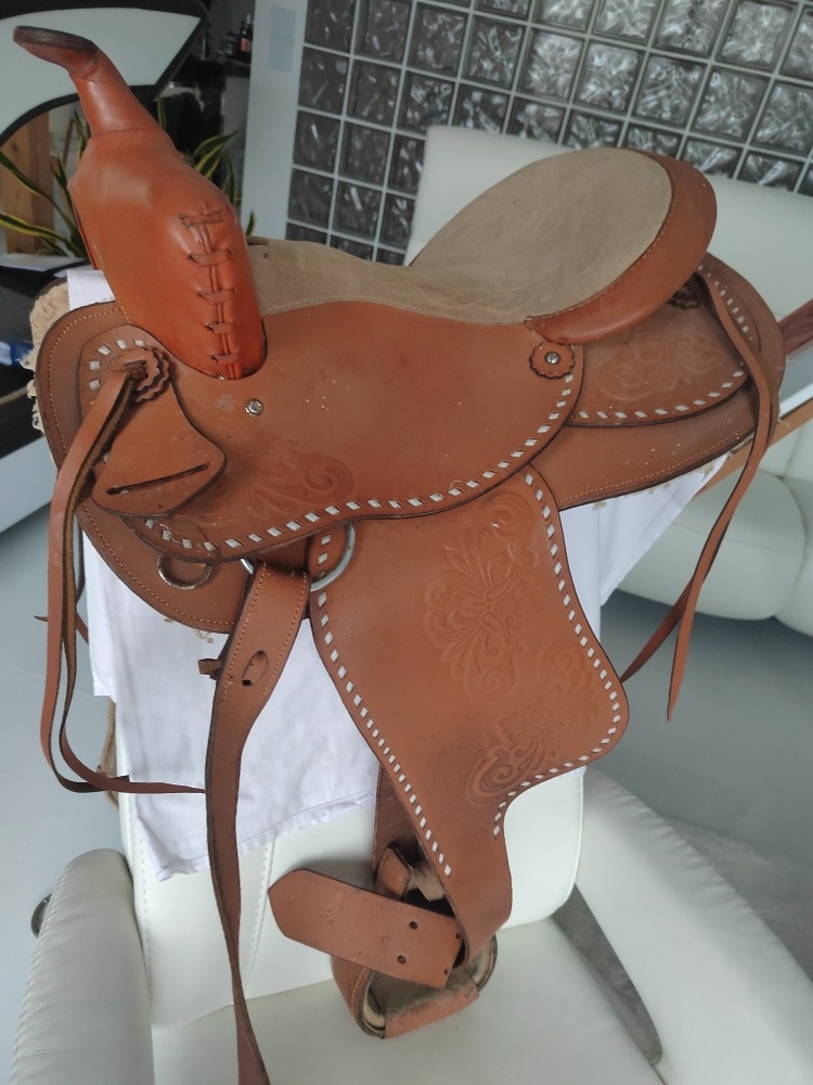 koně, western sedlo - 3