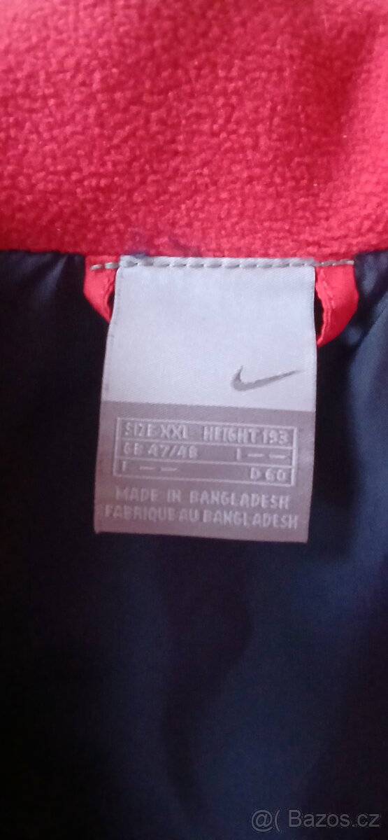 Vesta červená Nike pánská - 3