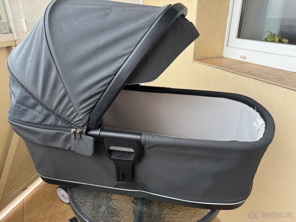 Korba Thule urban glide 3 - 3