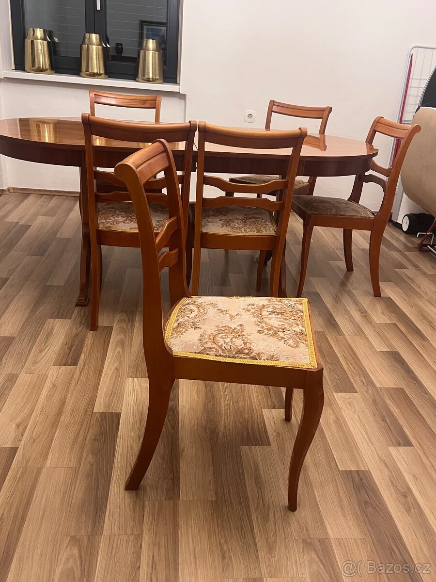 Starožitný nábytek - 3