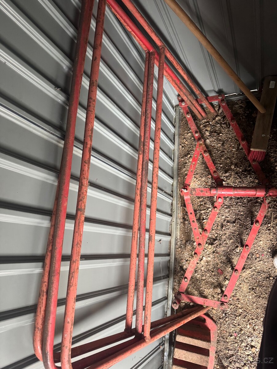 Vari 4t s příslušenstvím - 3