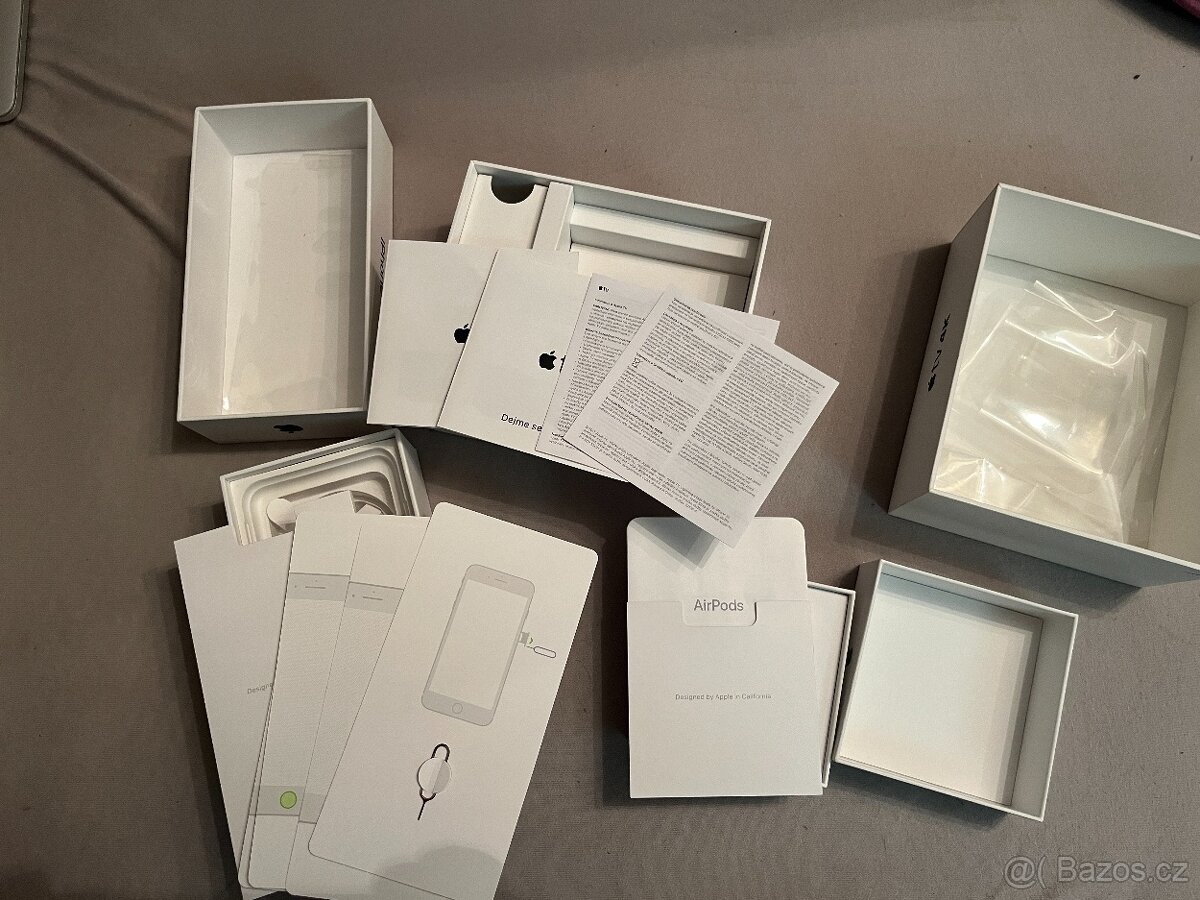 APPLE AirPods - krabička - 3