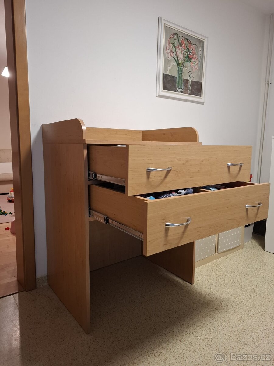 Přebalovací pult - 3