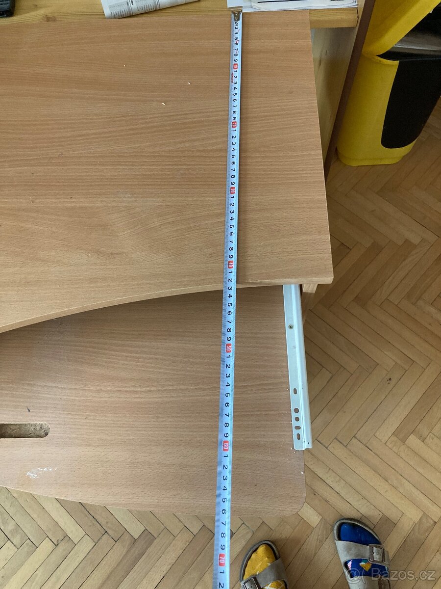 Pracovní stůl - 3