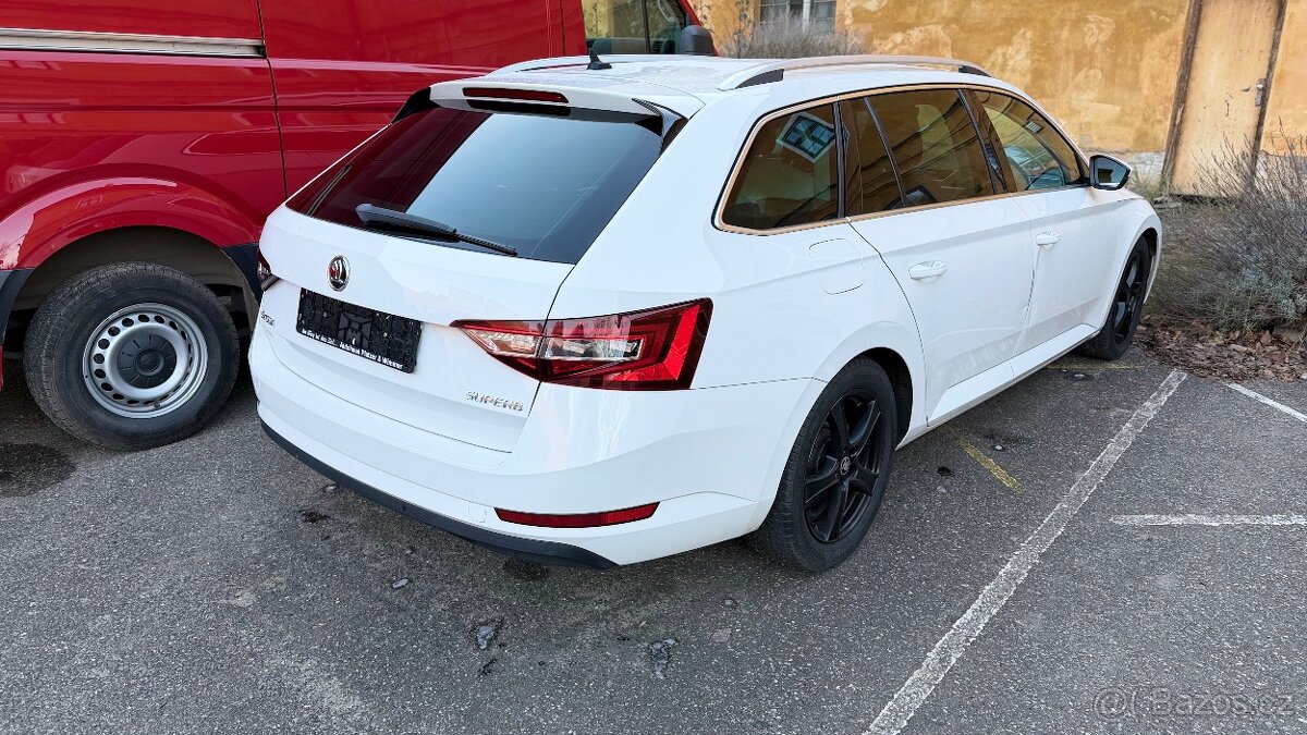 Škoda Superb 2.0TDI DSG - 3