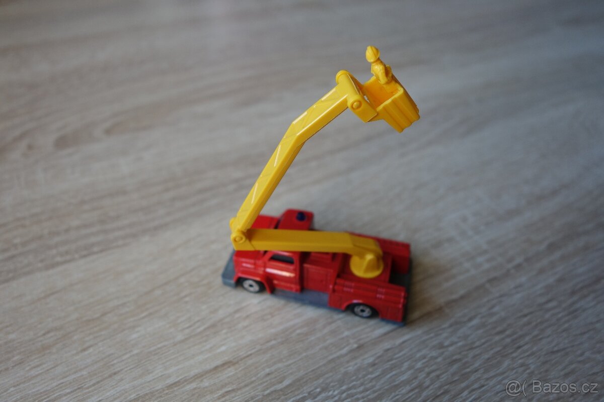Matchbox Superfast No. 13 Snorkel Fire Engine - 3
