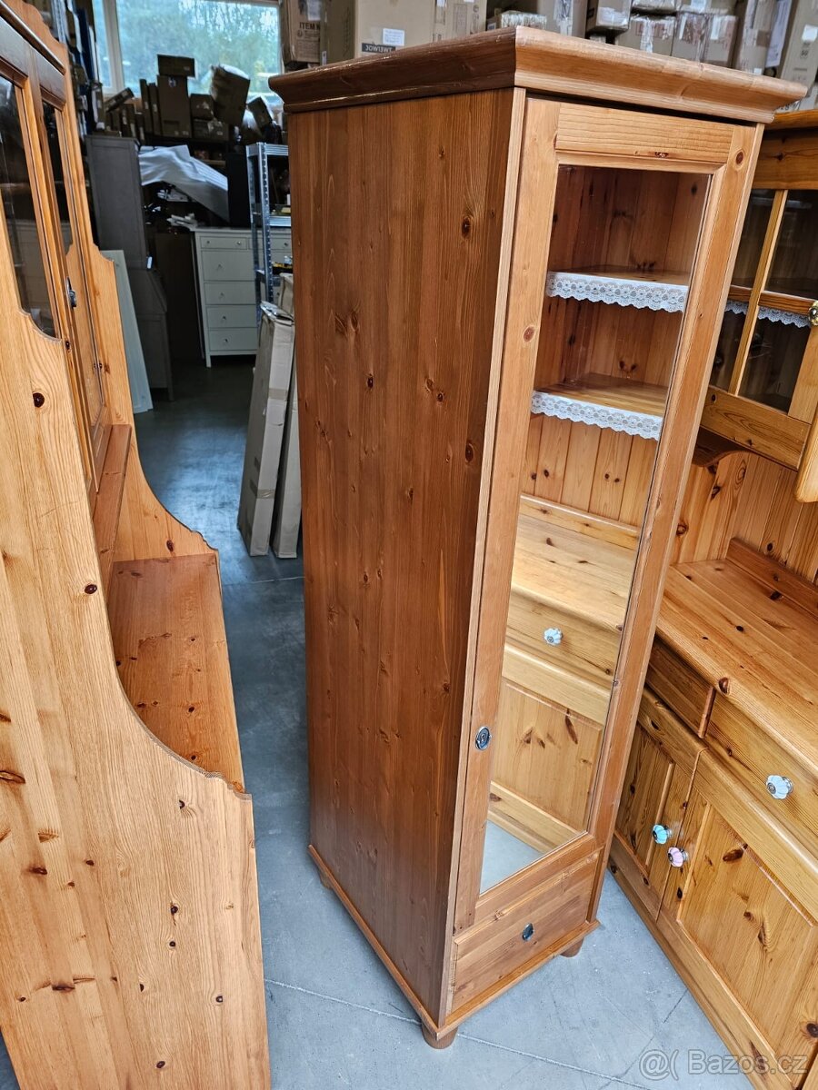 ZRCADLOVÁ SKŘÍŇ IKEA LEKSVIK - 3