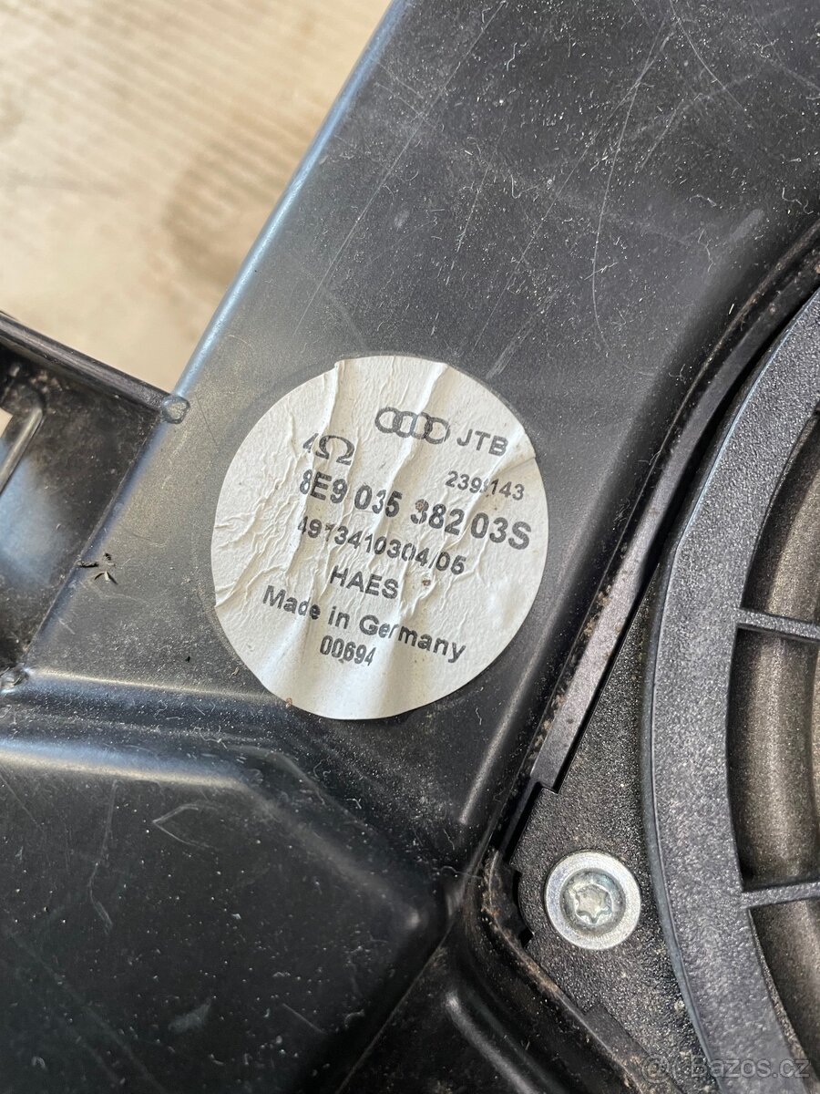 Audi A4 B6 B7 audio - 3