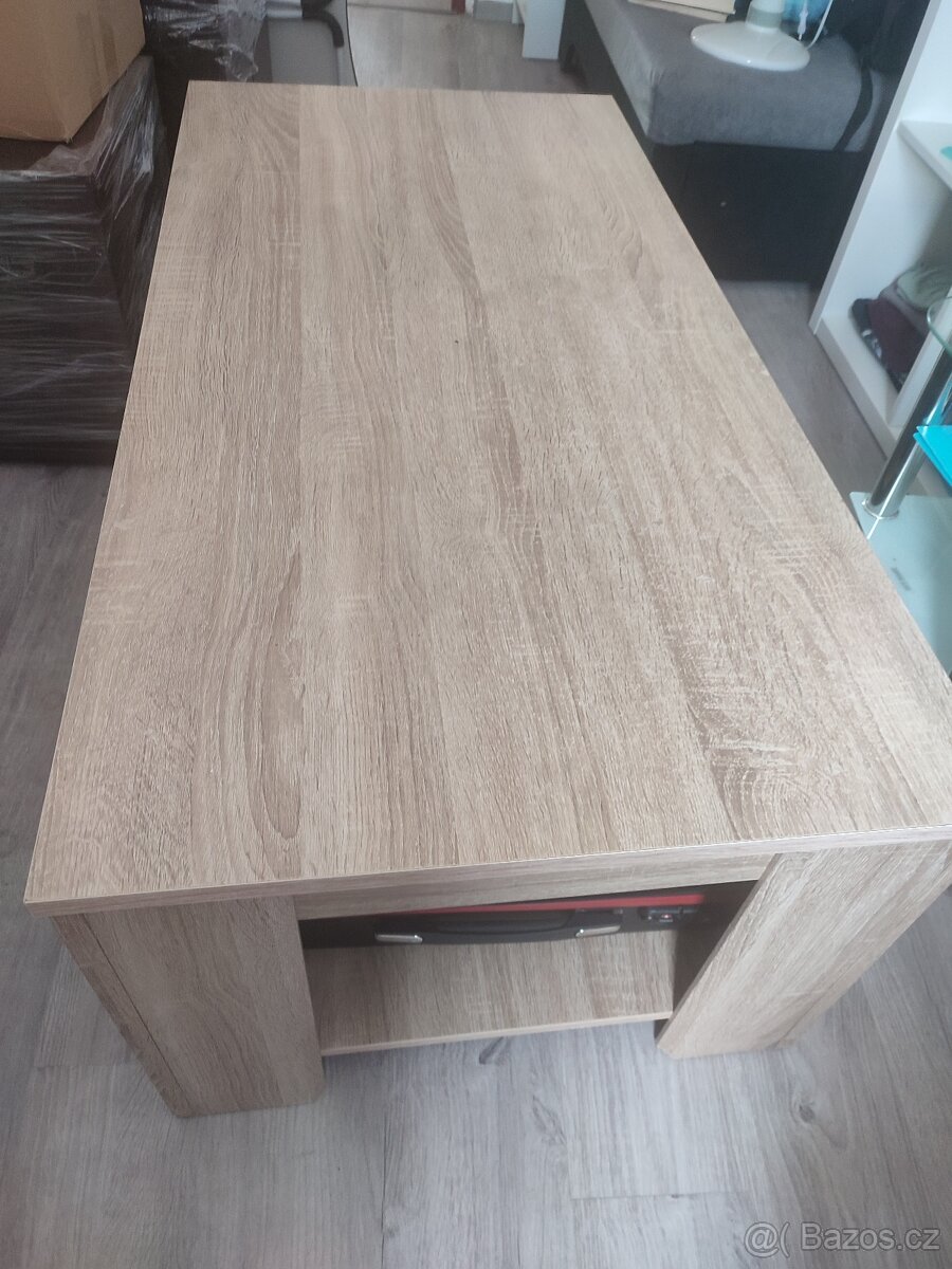 Dřevěný stůl - 3