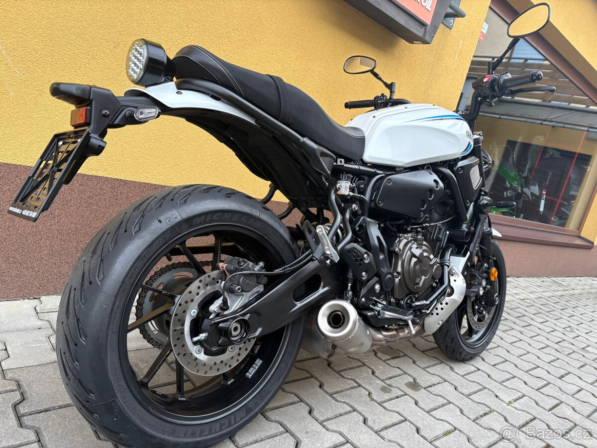 Yamaha XSR 700 - 3
