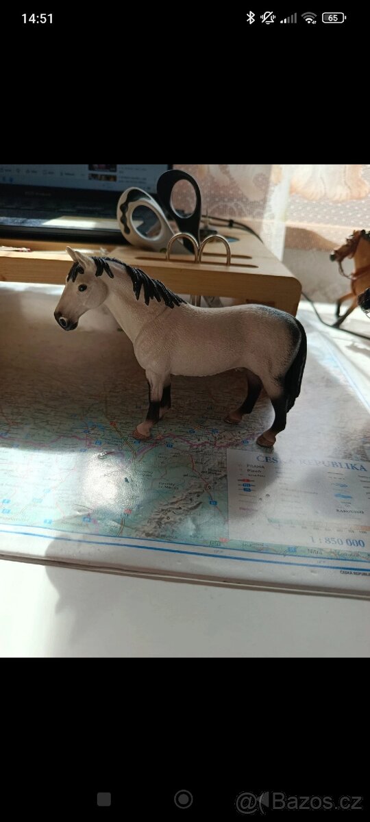 Schleich hřebec - 3