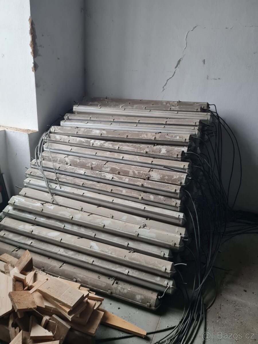 Trubicové svítidlo - halové - 3