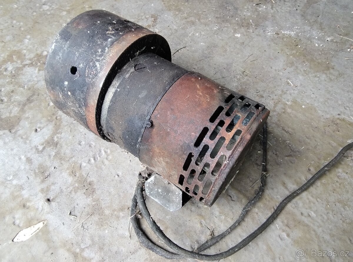 Praga V3S dynamo - 3