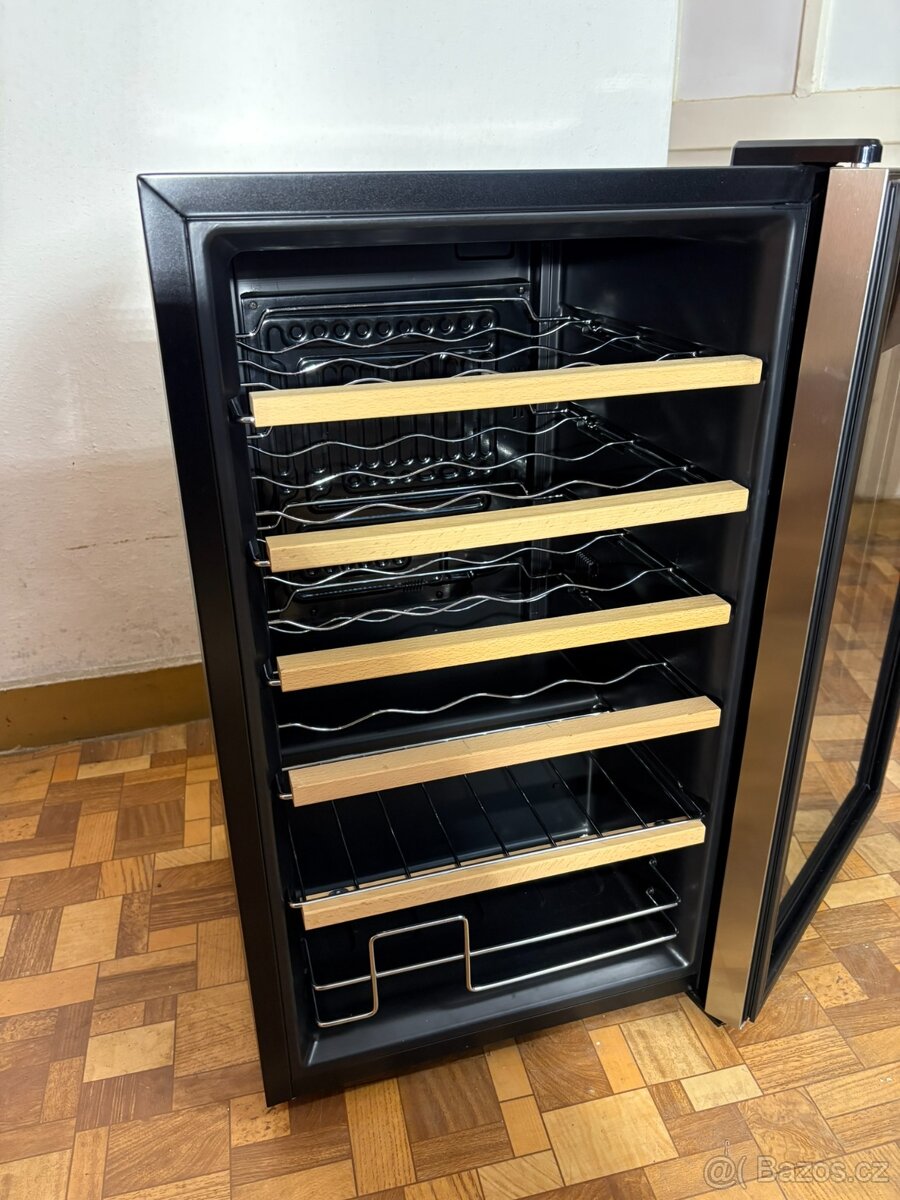 Vinotéka ETA 9532 90010G černá - 3